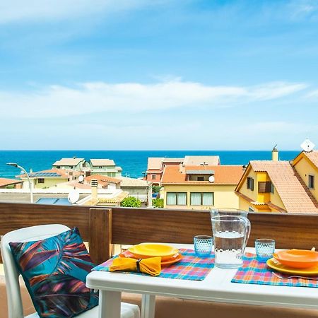 Casa Vacanze Il Grecale-A Pochi Passi Dal Mare Apartment กัสเตลซาร์โด ภายนอก รูปภาพ