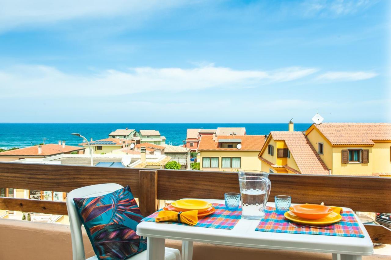 Casa Vacanze Il Grecale-A Pochi Passi Dal Mare Apartment กัสเตลซาร์โด ภายนอก รูปภาพ